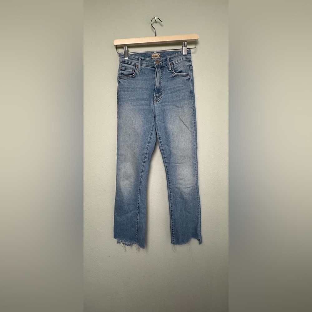 MOTHER Insider Crop Step Fray in Shoot To Thrill Size 24 - Picture 5 of 15